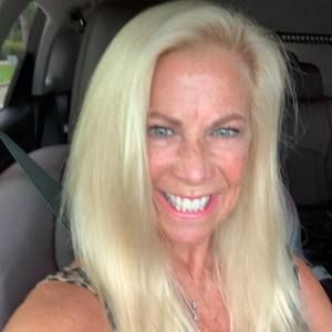 Meet your Posher, Linda